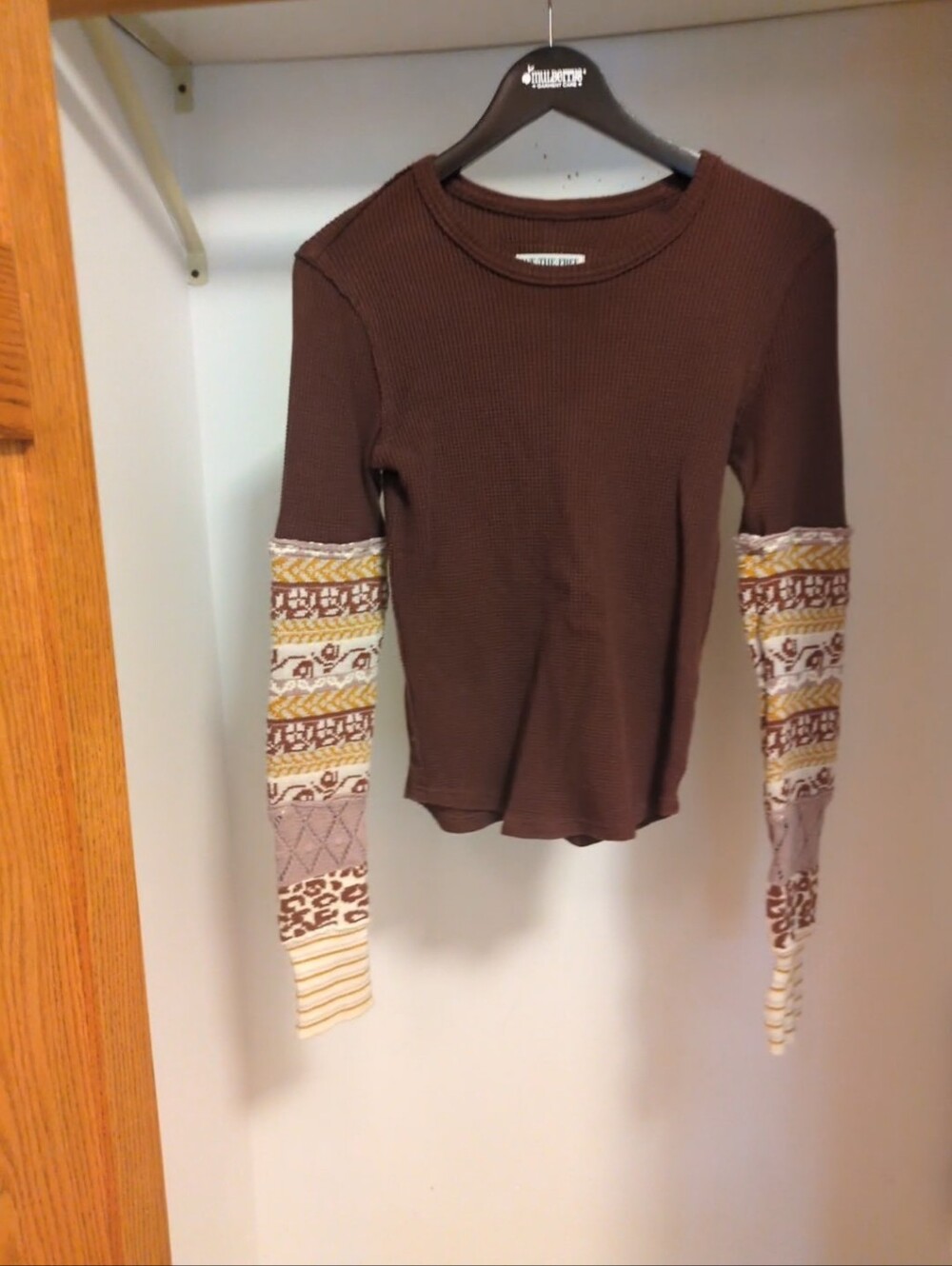 Free People We The Free All In Cuff long sleeve thermal top brown size small